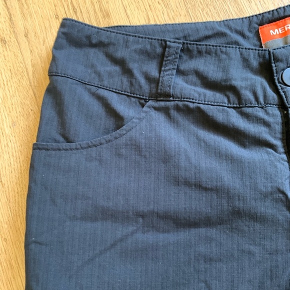 Merrell Select dry women’s shorts black size 8 like new - Picture 2 of 7